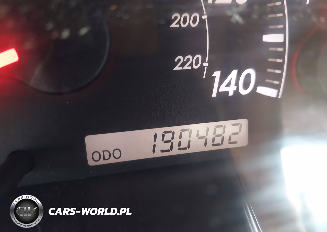 2005 Toyota Camry Le VIN:4T1BE32K05U016477 - 15