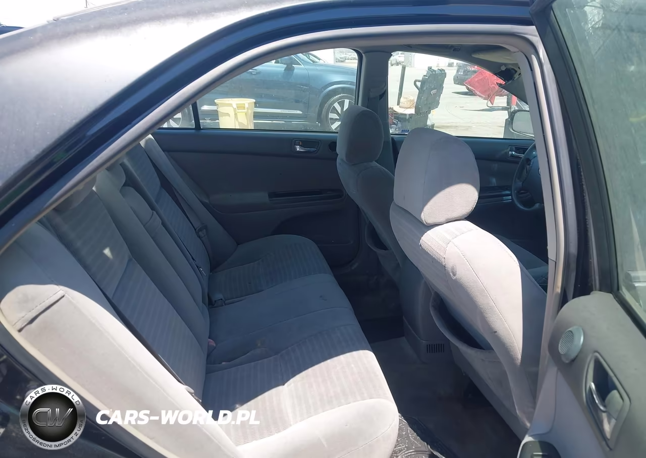 2005 Toyota Camry Le VIN:4T1BE32K05U016477 - 8