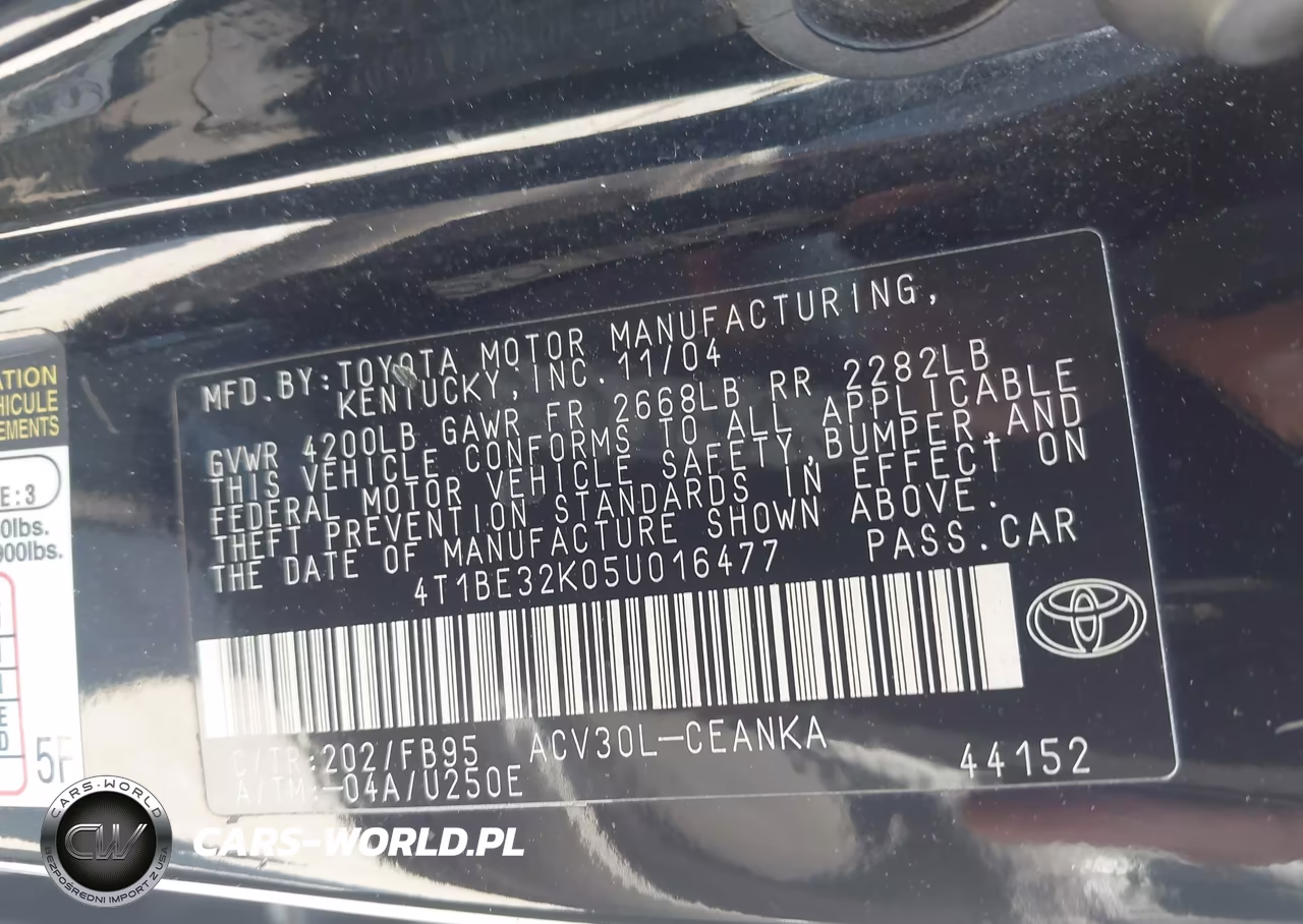 2005 Toyota Camry Le VIN:4T1BE32K05U016477 - 9
