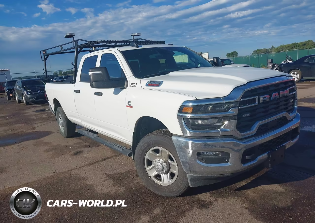 2026 Ram 2500 Tradesman 4X4 8' Box VIN:3C6UR5HL1TG238336 - 1