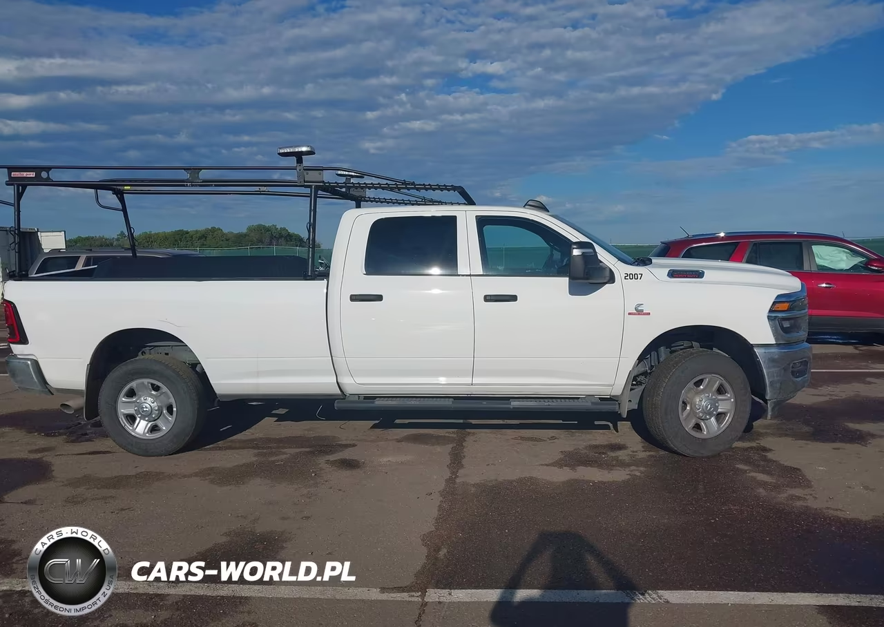 2026 Ram 2500 Tradesman 4X4 8' Box VIN:3C6UR5HL1TG238336 - 13