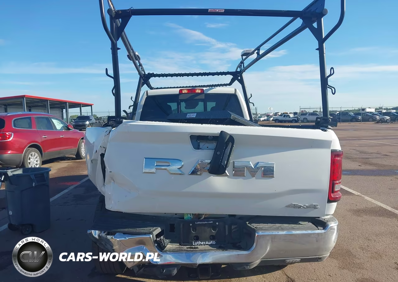 2026 Ram 2500 Tradesman 4X4 8' Box VIN:3C6UR5HL1TG238336 - 16