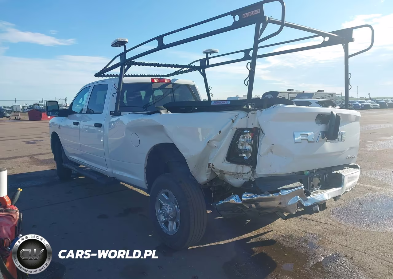 2026 Ram 2500 Tradesman 4X4 8' Box VIN:3C6UR5HL1TG238336 - 3