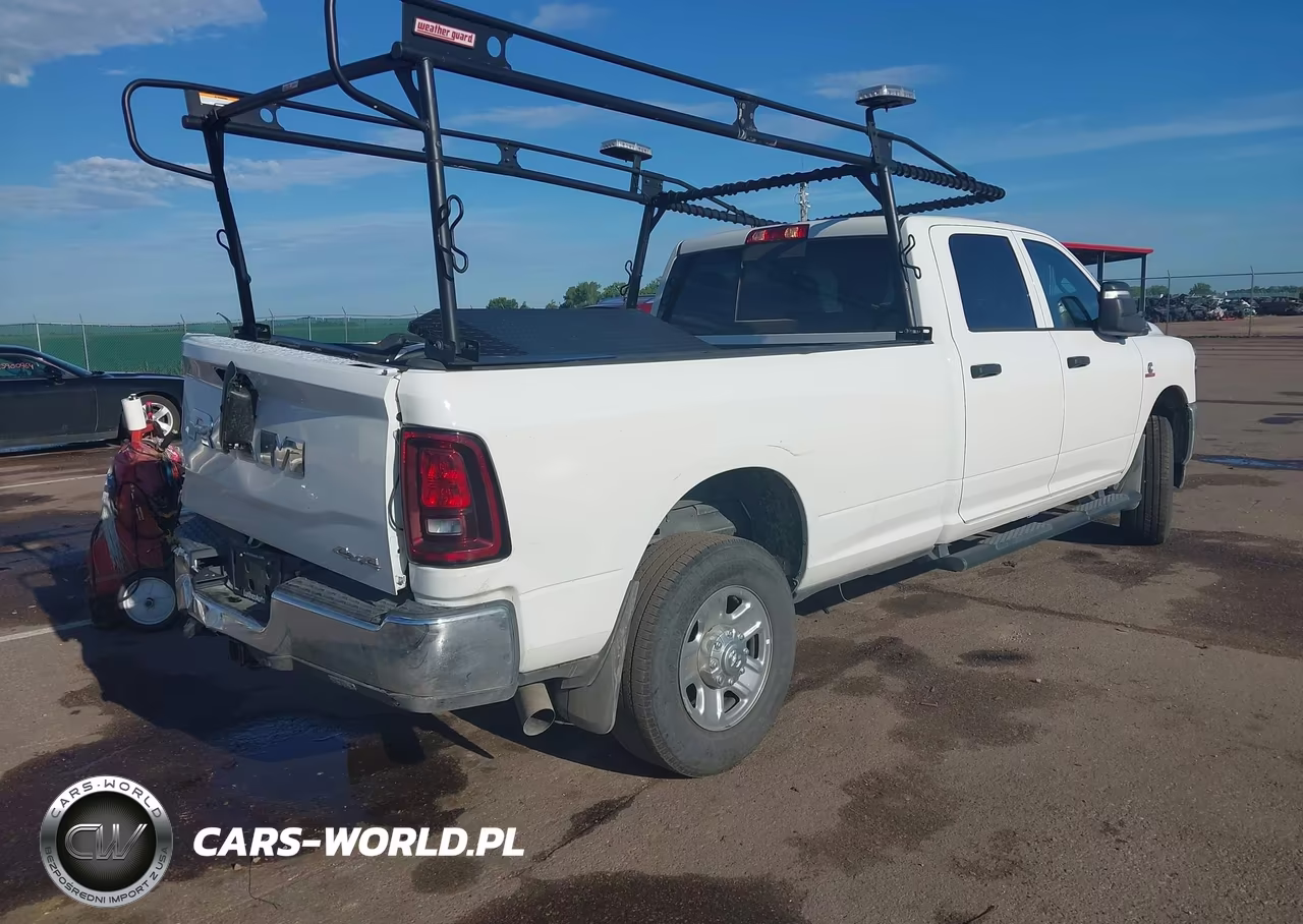 2026 Ram 2500 Tradesman 4X4 8' Box VIN:3C6UR5HL1TG238336 - 4
