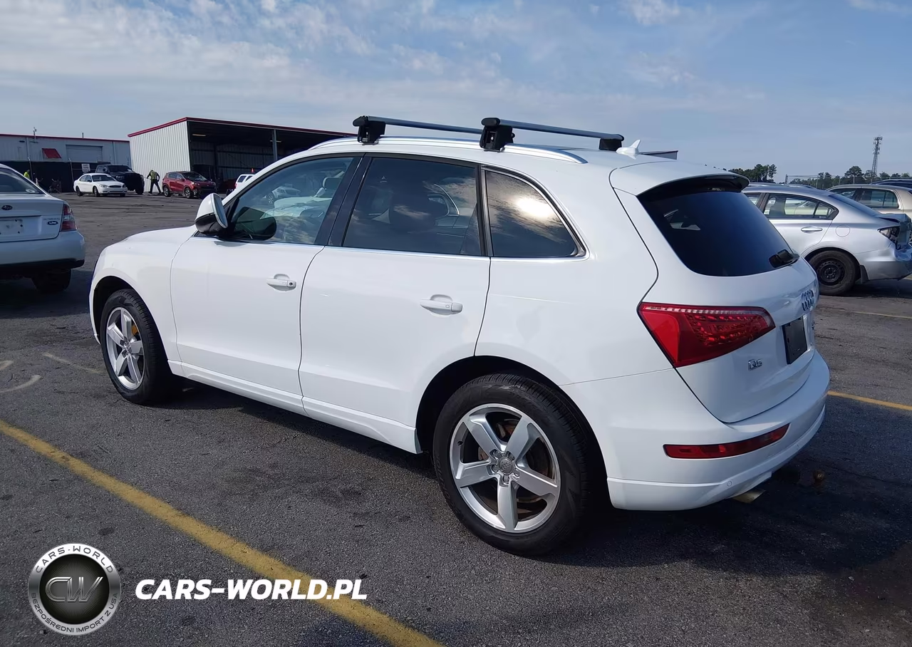 2011 Audi Q5 2.0T Premium VIN:WA1LFAFP0BA045534 - 3