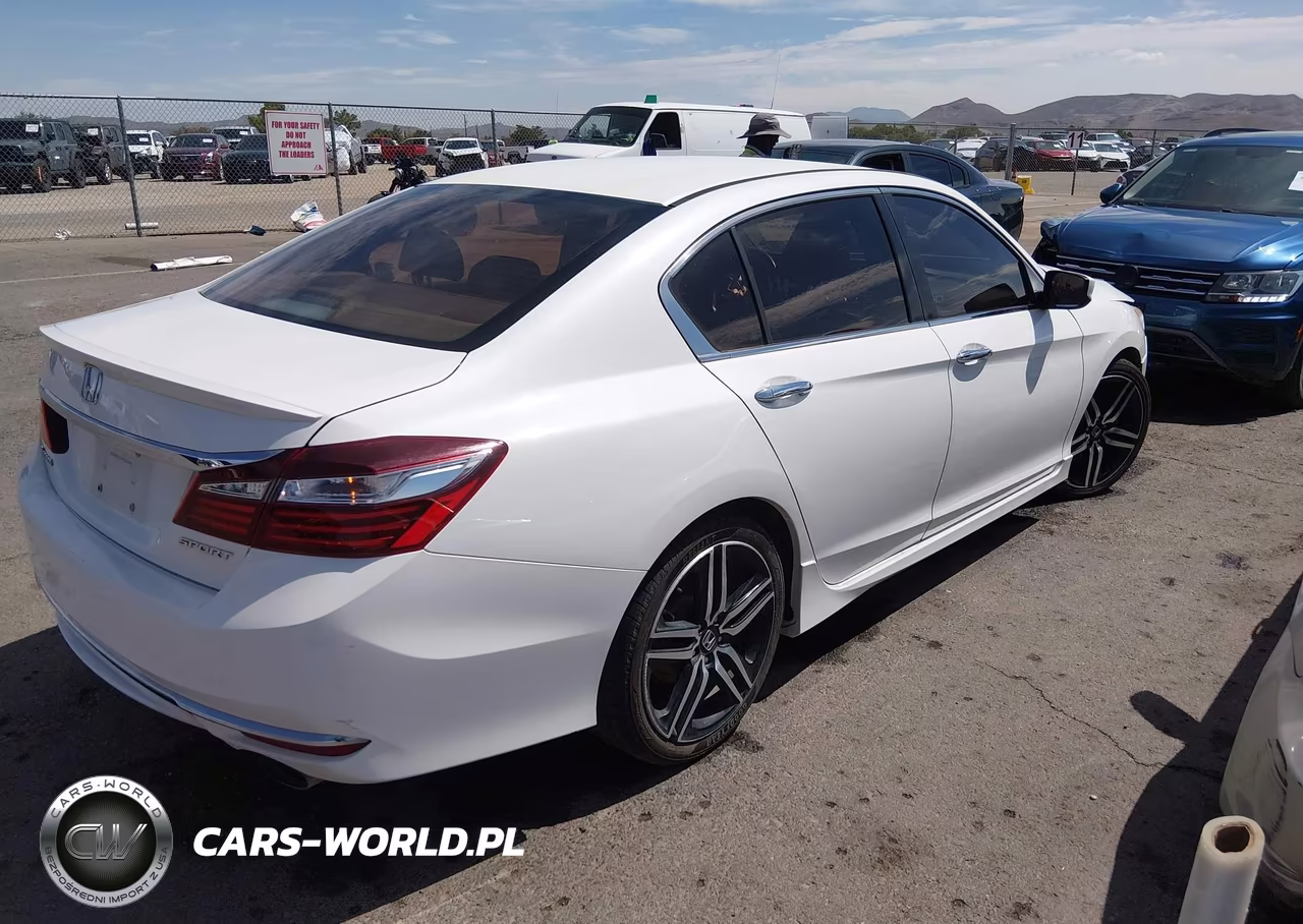 2016 Honda Accord Sport VIN:1HGCR2F5XGA159017 - 4