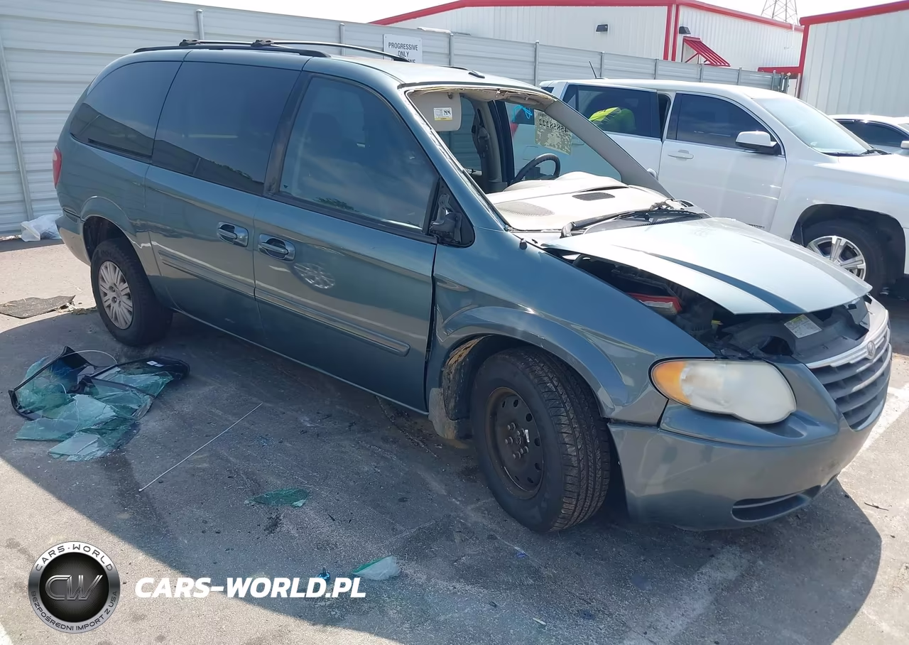 2007 Chrysler Town & Country Lx