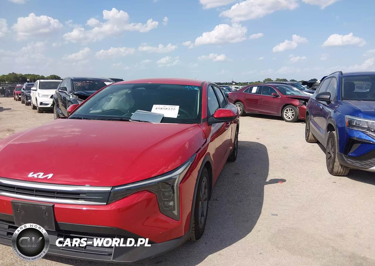 2025 Kia K4 Lxs VIN:3KPFT4DE7SE006404 - 2