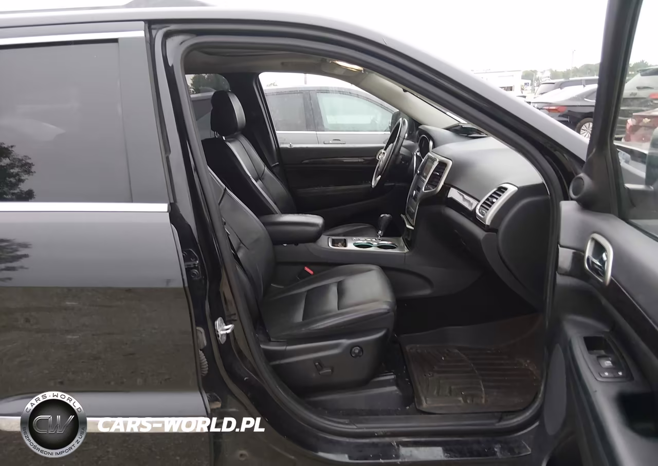 2012 Jeep Grand Cherokee Laredo VIN:1C4RJFAG2CC173895 - 5