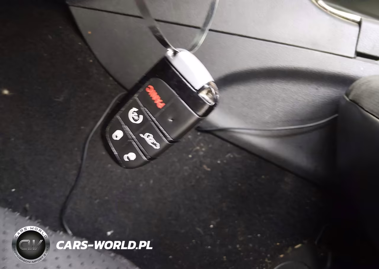 2019 Jeep Grand Cherokee Altitude 4X4 VIN:1C4RJFAG6KC837940 - 11