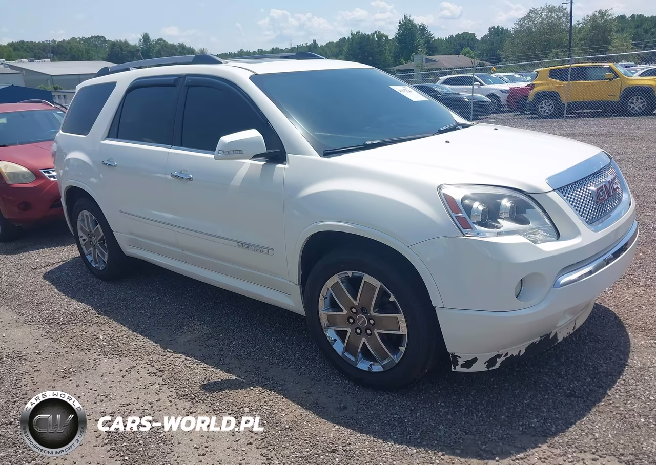 2011 GMC Acadia Denali