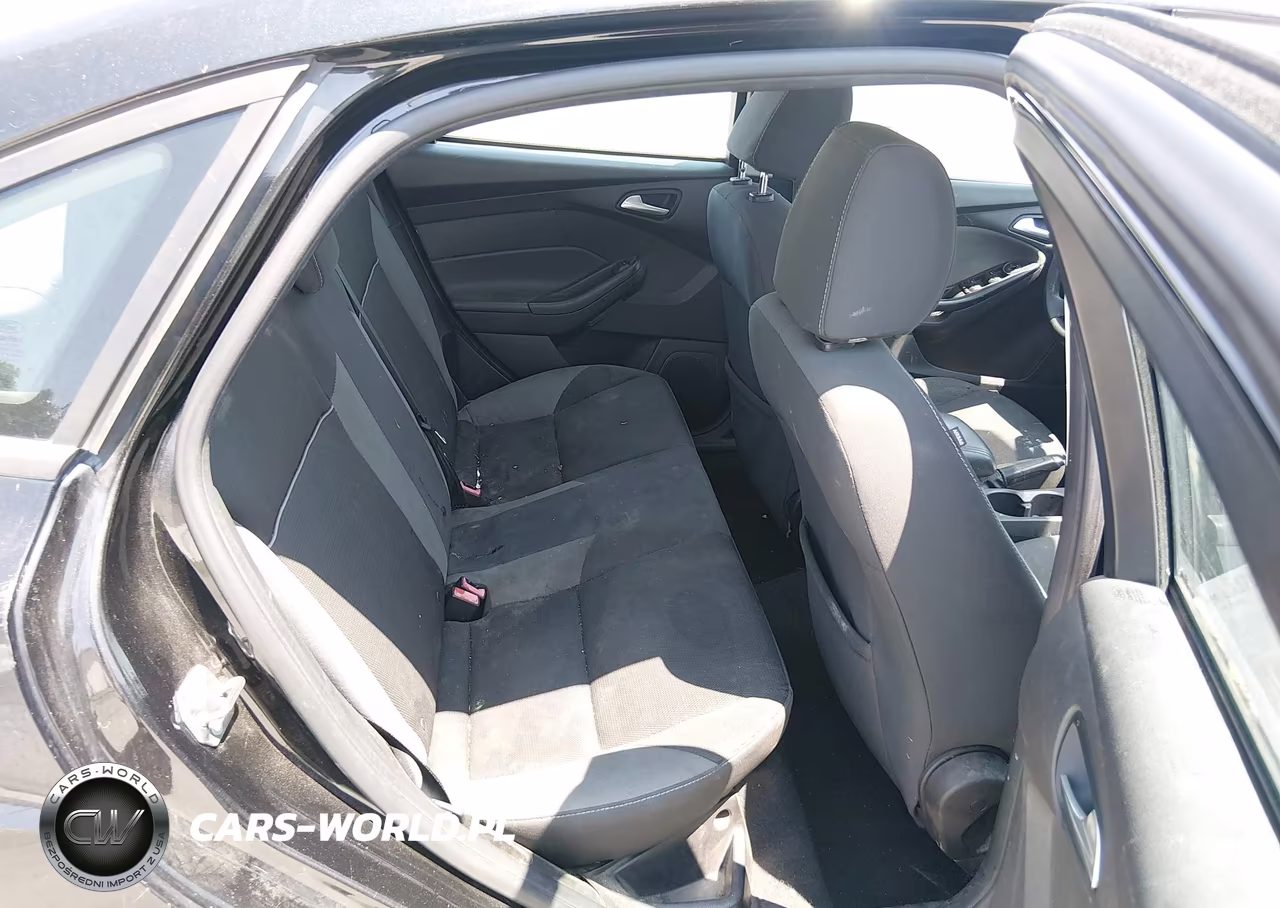 2014 Ford Focus Se VIN:1FADP3F21EL399701 - 8