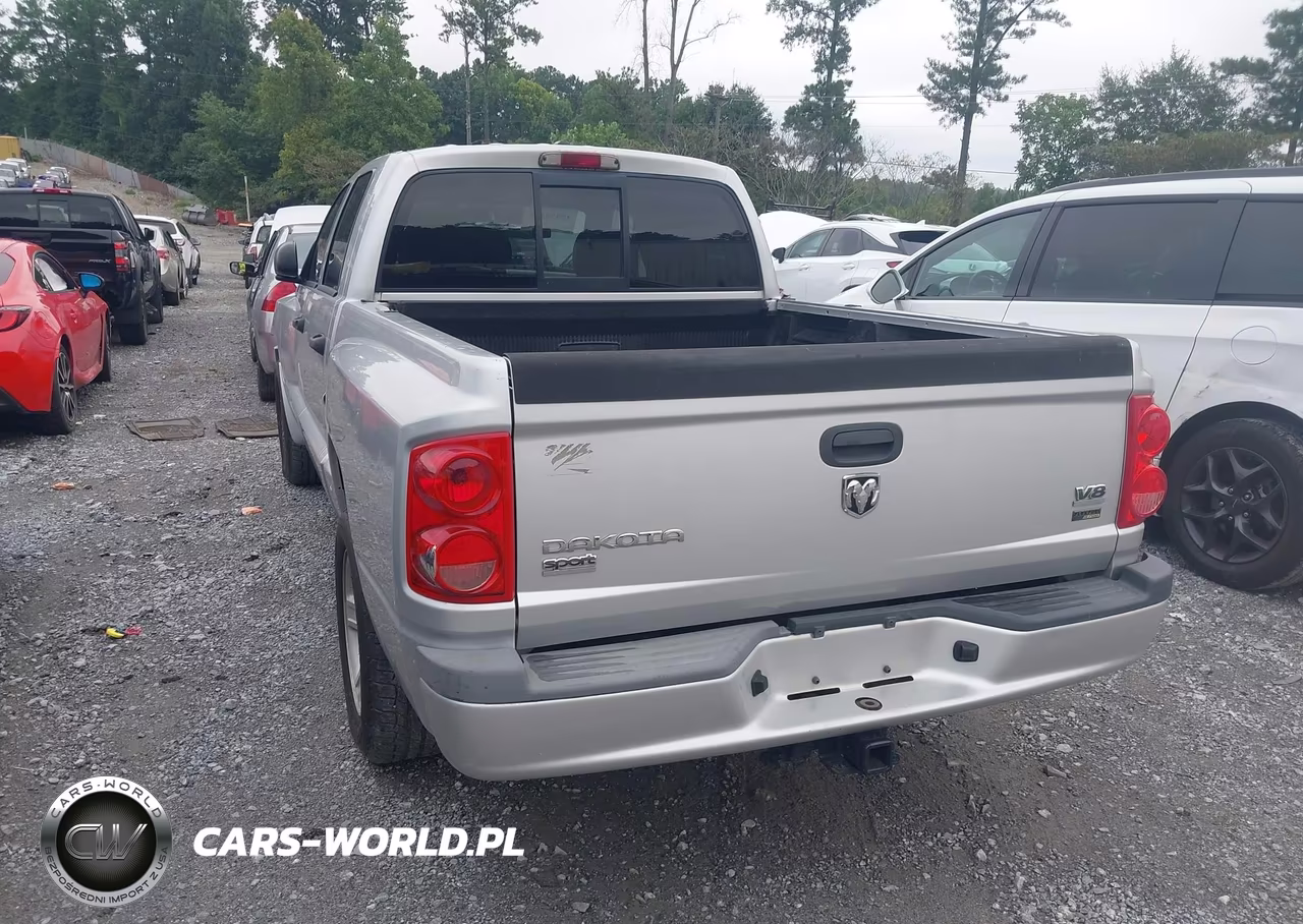 2008 Dodge Dakota Sport VIN:1D3HE68N48S612863 - 3
