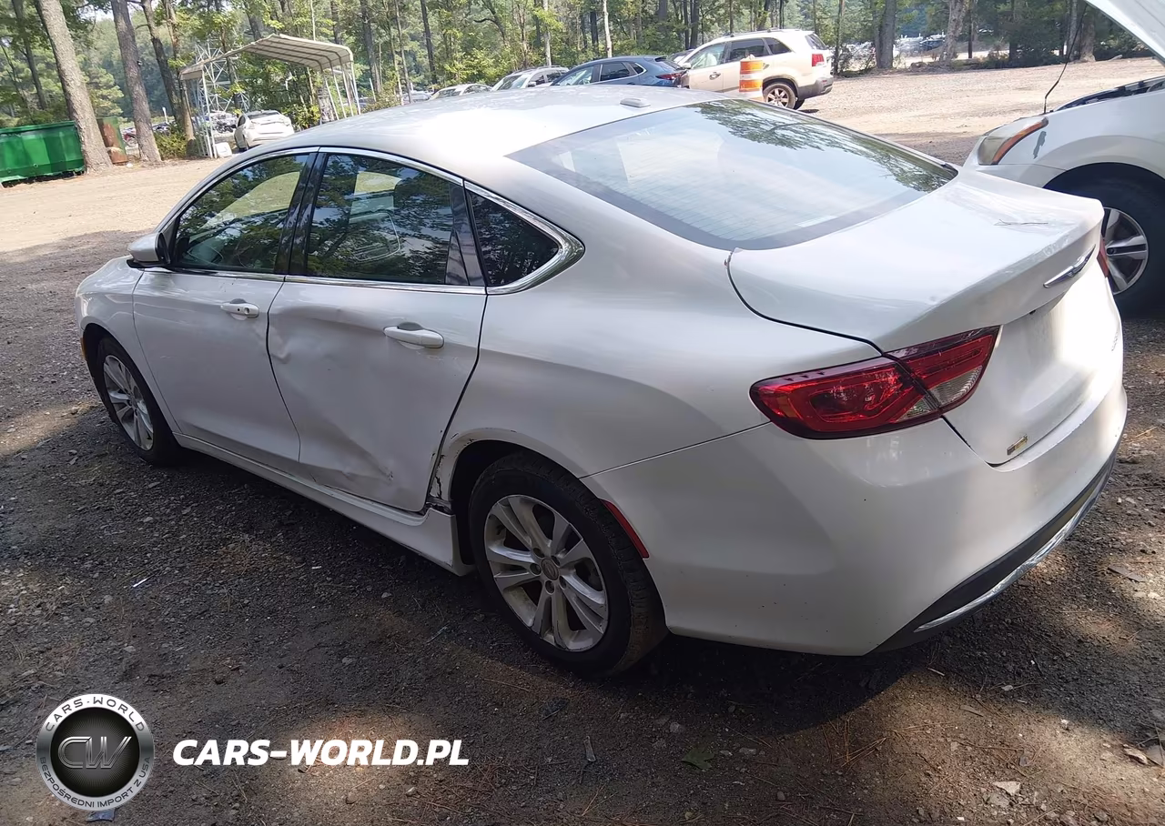 2016 Chrysler 200 Limited VIN:1C3CCCAB5GN131481 - 3
