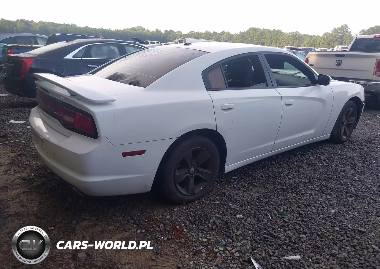 2012 Dodge Charger Se VIN:2C3CDXBG8CH212038 - 4