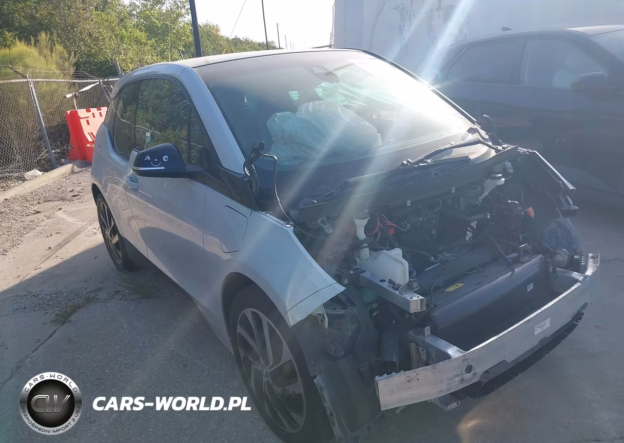 2015 BMW I3 Base W-Range Extender VIN:WBY1Z4C5XFV503733 - 1