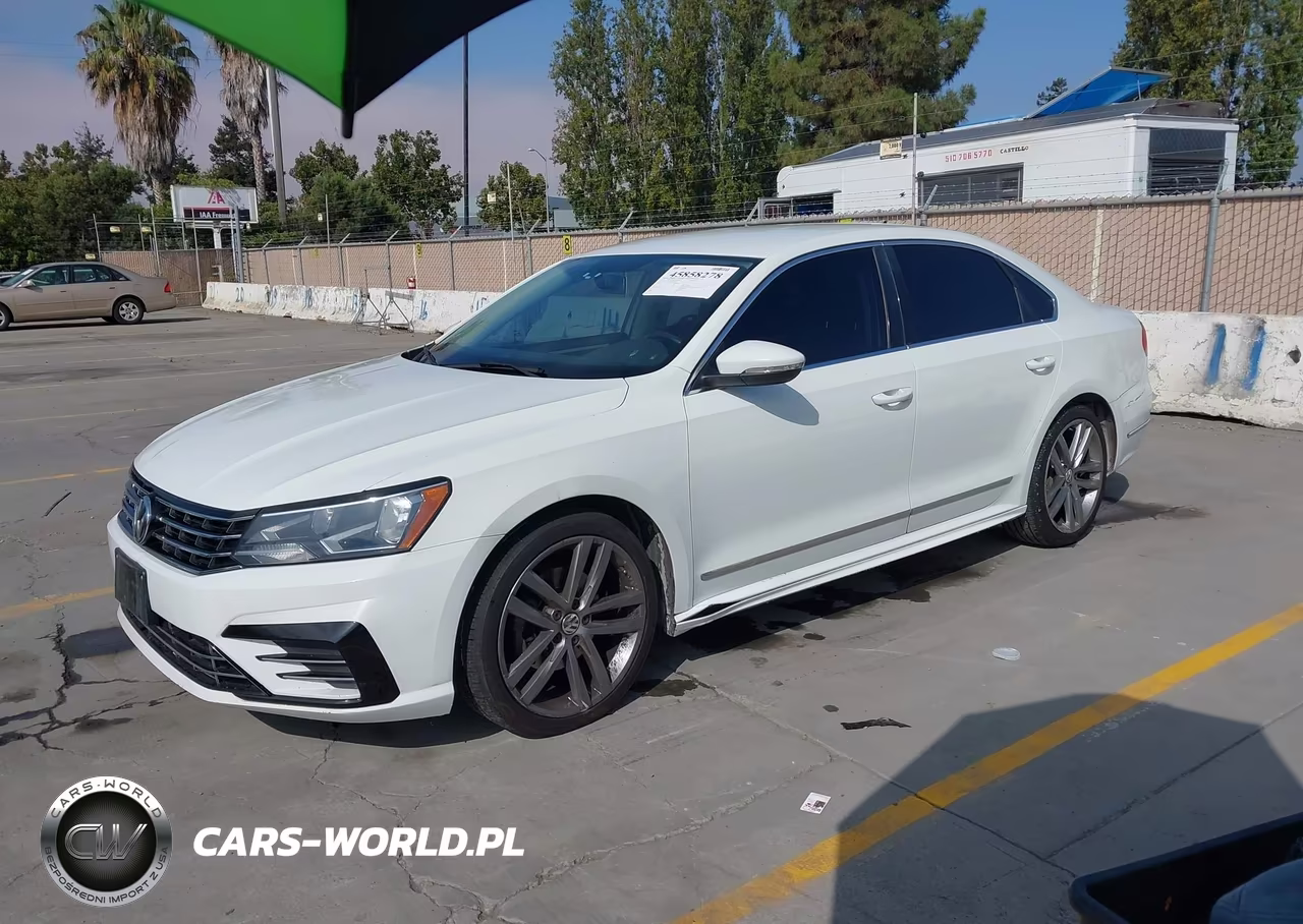 2016 Volkswagen Passat 1.8T R-Line VIN:1VWAT7A39GC039818 - 2