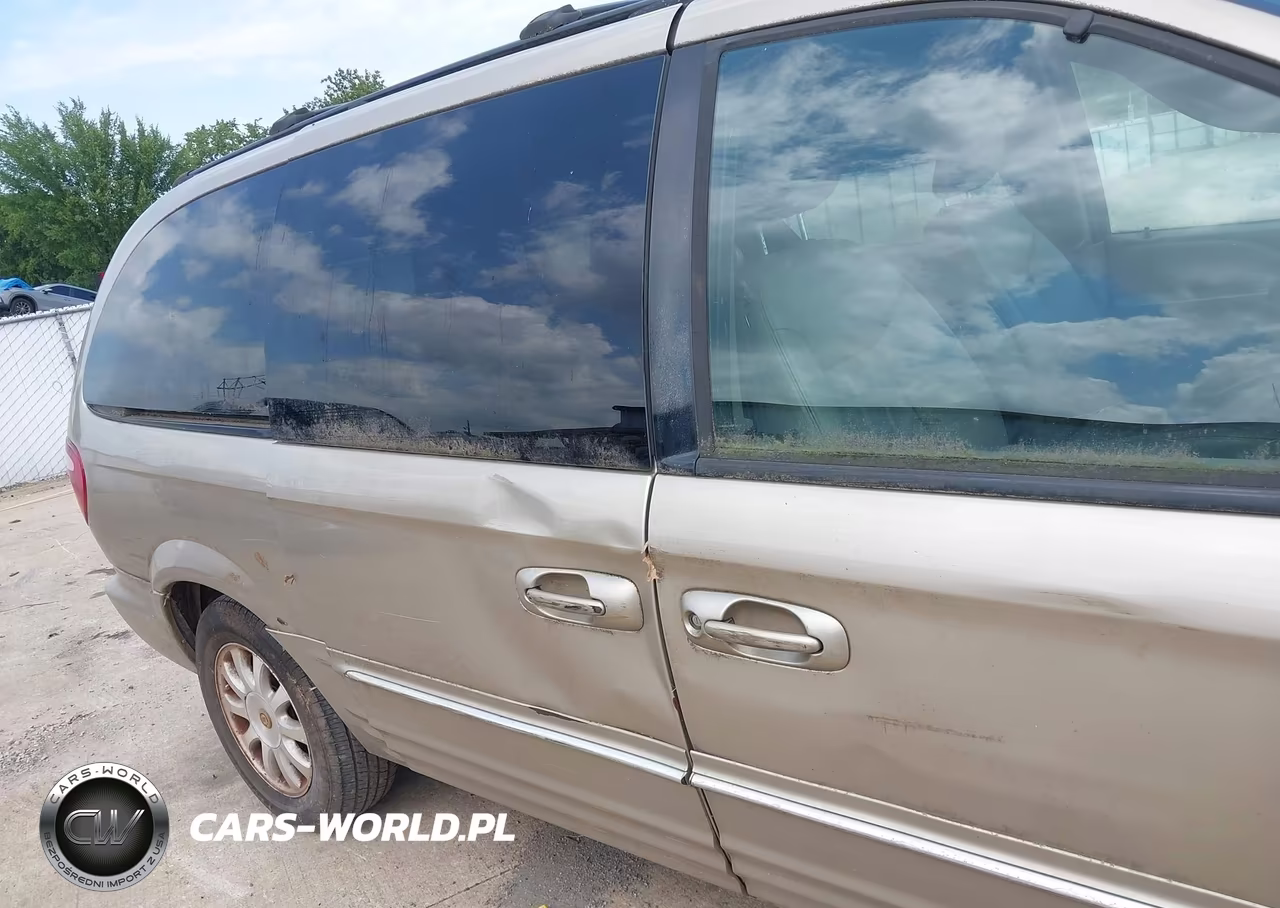 2002 Chrysler Town & Country Lxi VIN:2C8GP54L72R553716 - 6