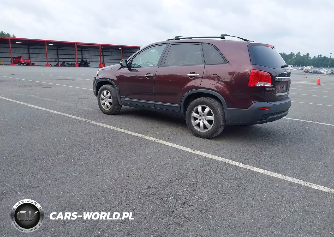 2012 Kia Sorento Lx VIN:5XYKTDA61CG294128 - 3