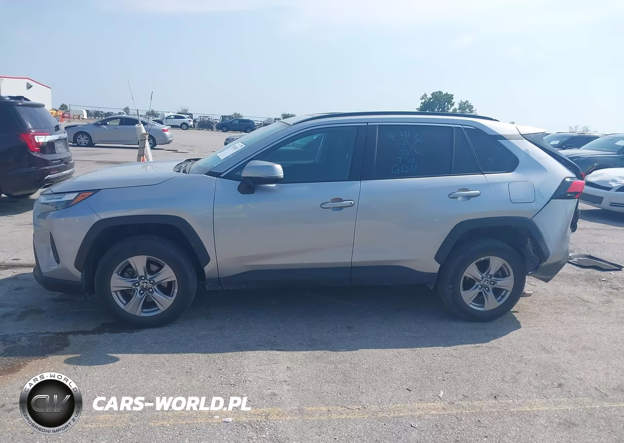 2024 Toyota Rav4 Xle VIN:2T3P1RFV0RC468484 - 14