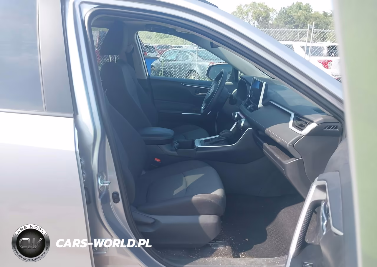2024 Toyota Rav4 Xle VIN:2T3P1RFV0RC468484 - 5