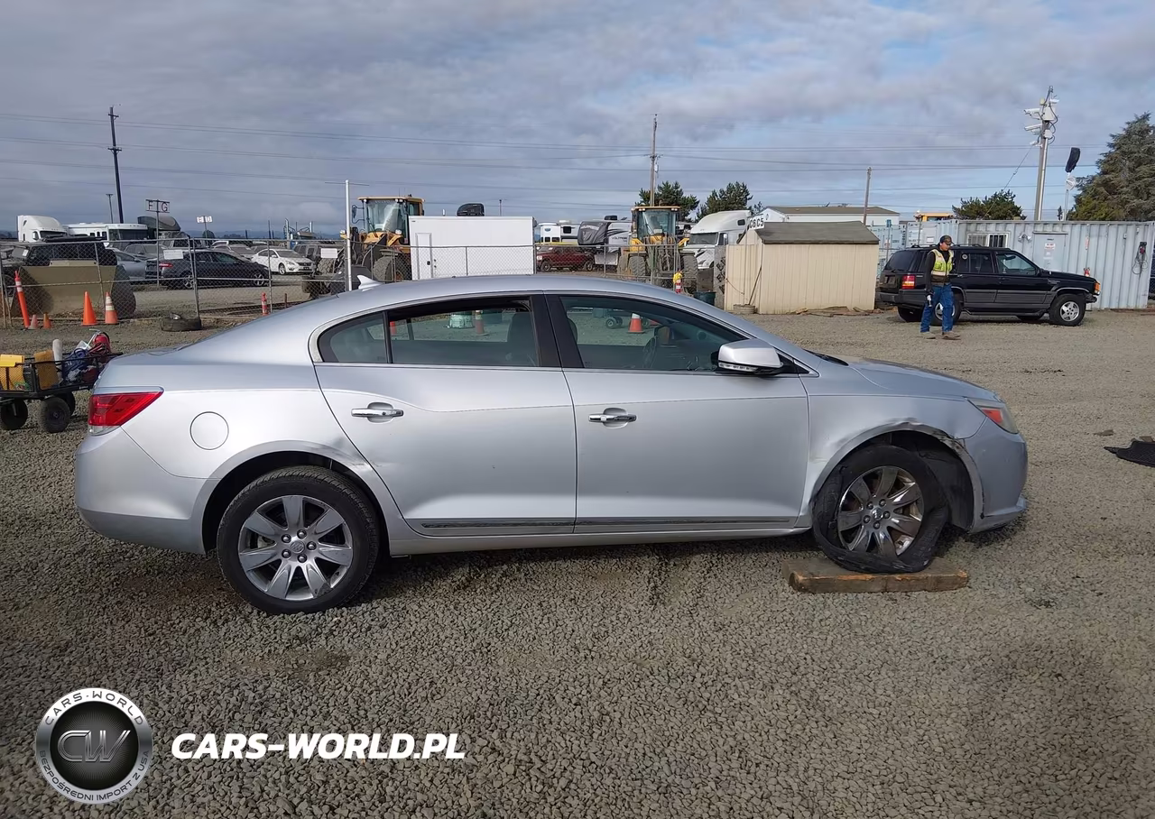 2011 Buick Lacrosse Cxs VIN:1G4GE5ED8BF214707 - 13