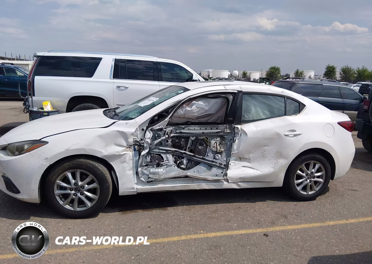 2014 Mazda Mazda3 I Grand Touring VIN:JM1BM1W71E1135612 - 13