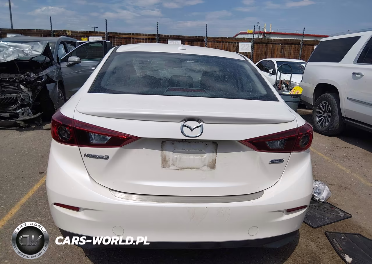 2014 Mazda Mazda3 I Grand Touring VIN:JM1BM1W71E1135612 - 15
