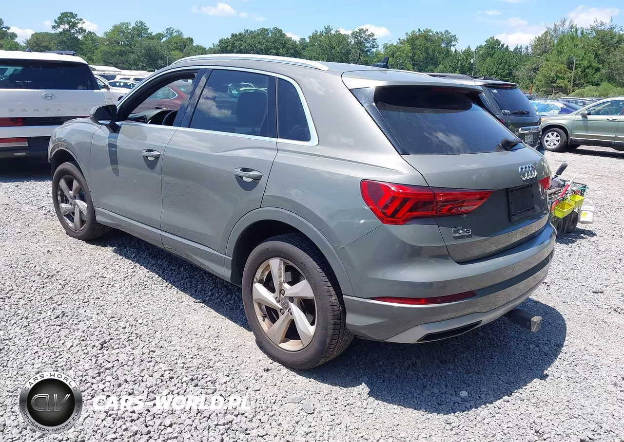 2020 Audi Q3 Premium 45 Tfsi Quattro Tiptronic VIN:WA1AECF38L1034544 - 3