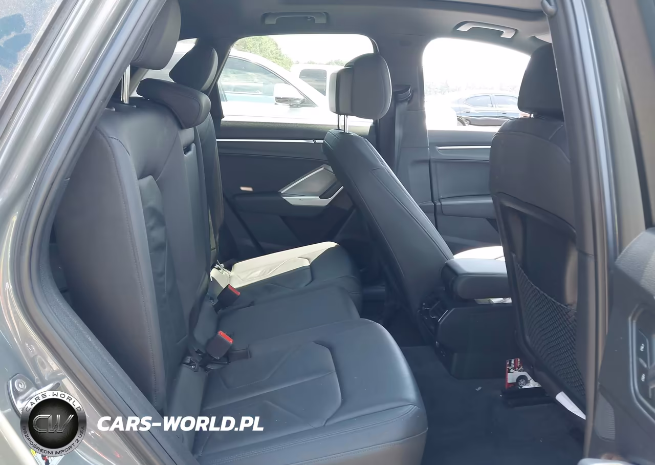 2020 Audi Q3 Premium 45 Tfsi Quattro Tiptronic VIN:WA1AECF38L1034544 - 8