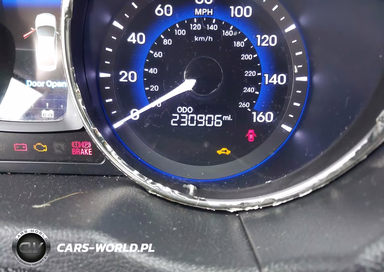2012 Hyundai Sonata Hybrid VIN:KMHEC4A47CA025462 - 12