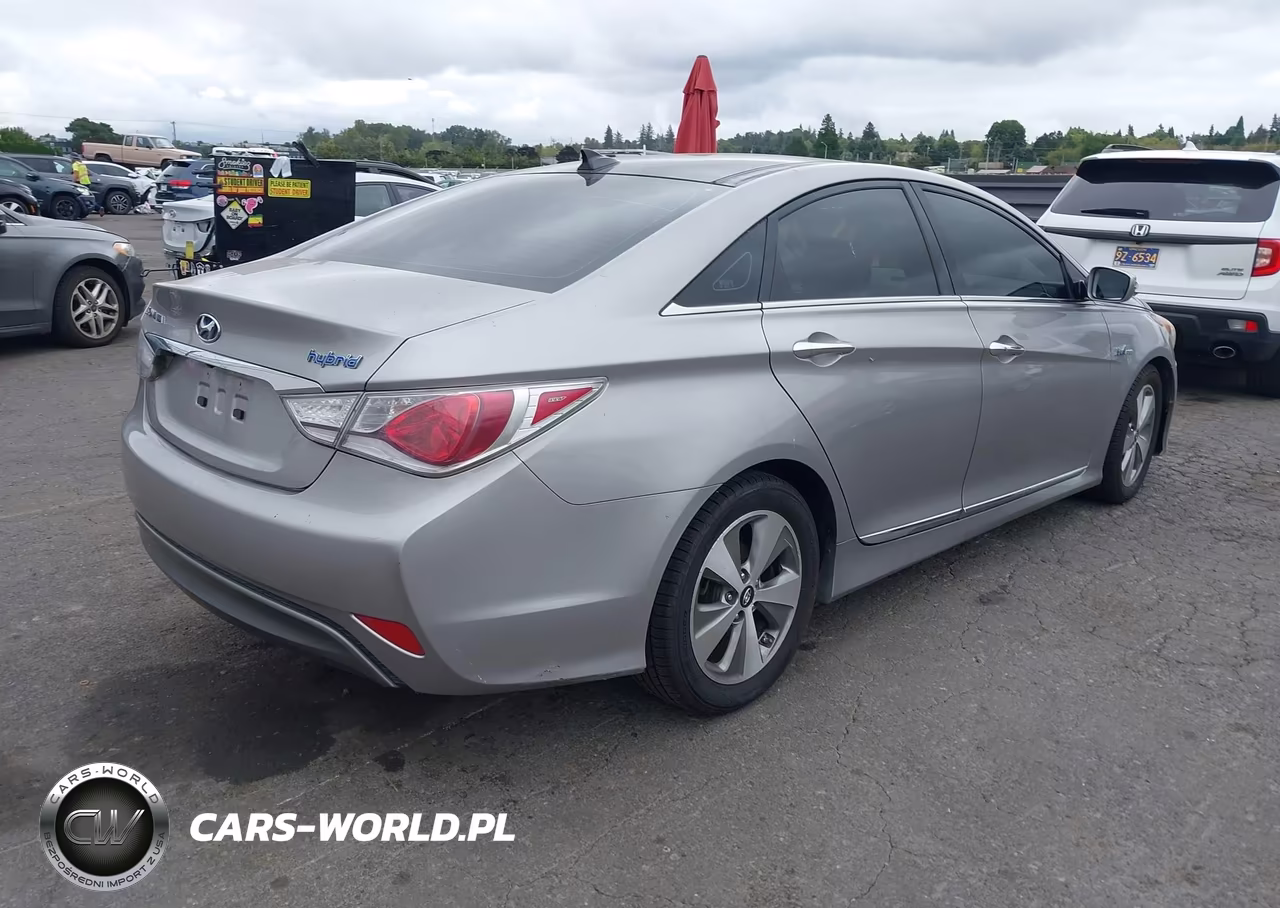 2012 Hyundai Sonata Hybrid VIN:KMHEC4A47CA025462 - 4