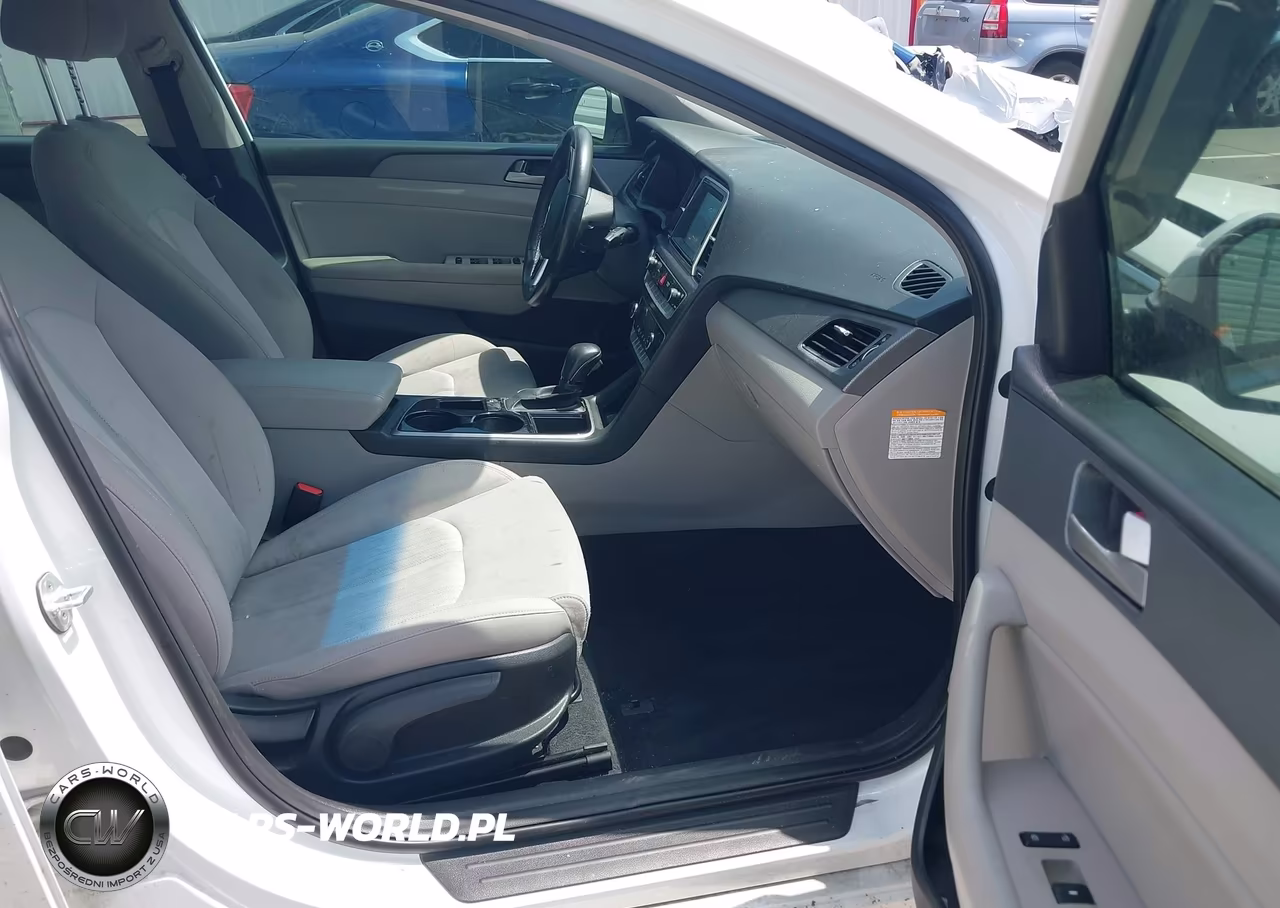 2019 Hyundai Sonata Hybrid Se VIN:KMHE24L32KA089513 - 5