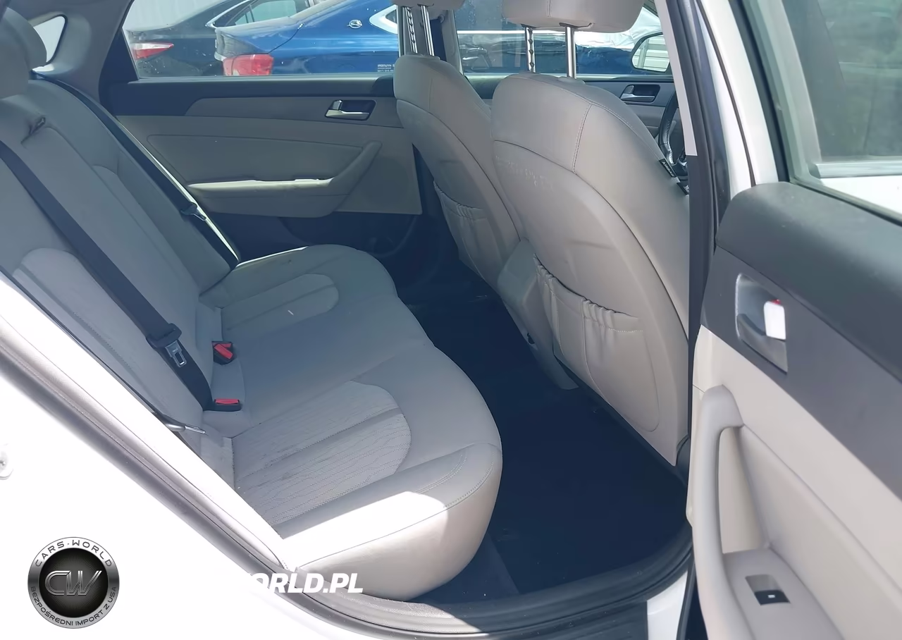 2019 Hyundai Sonata Hybrid Se VIN:KMHE24L32KA089513 - 8