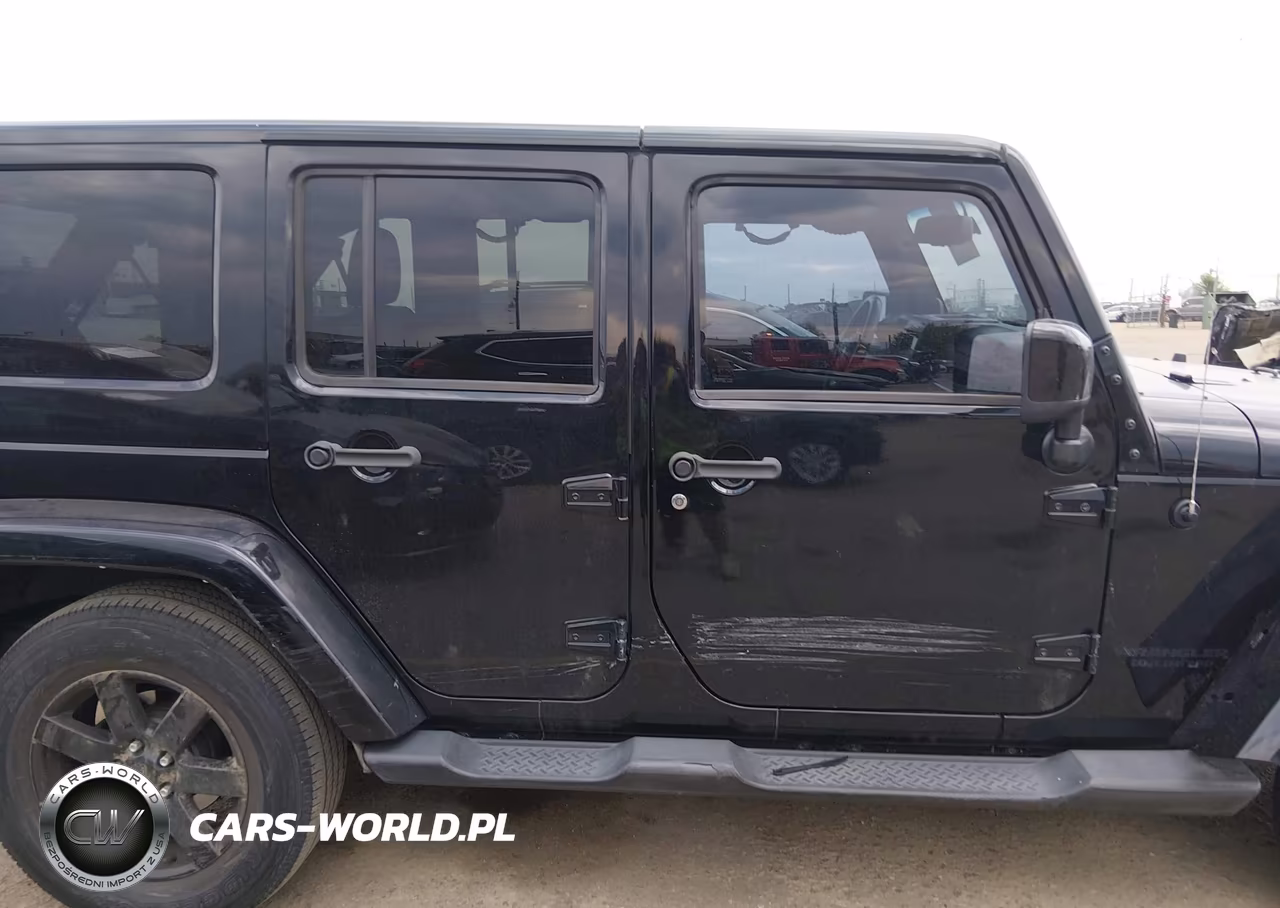 2014 Jeep Wrangler Unlimited Sahara VIN:1C4BJWEG1EL275929 - 13