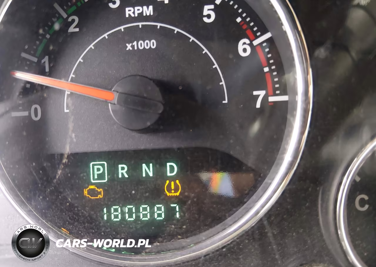 2014 Jeep Wrangler Unlimited Sahara VIN:1C4BJWEG1EL275929 - 15