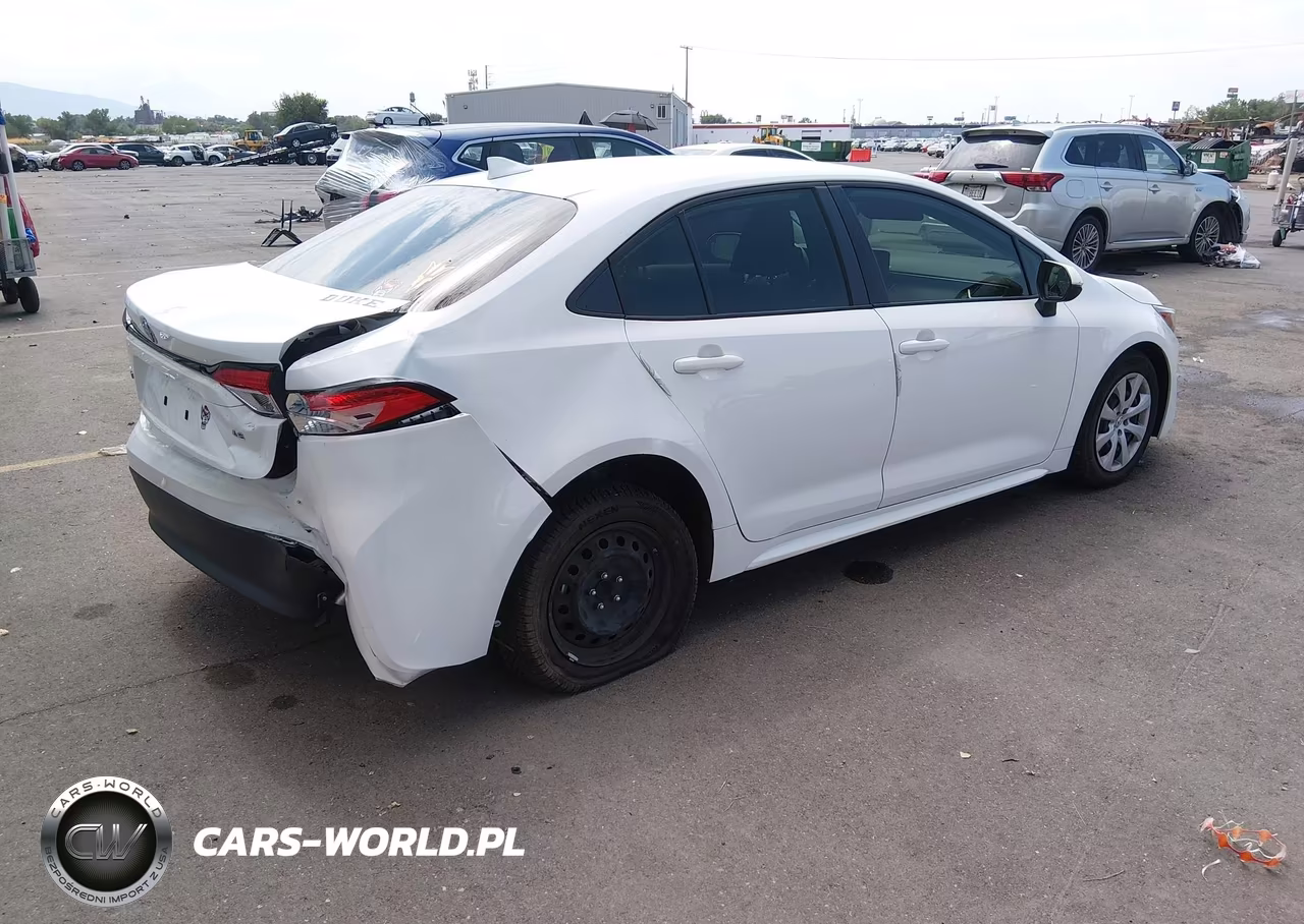 2023 Toyota Corolla Le VIN:JTDB4MEE6PJ000792 - 4