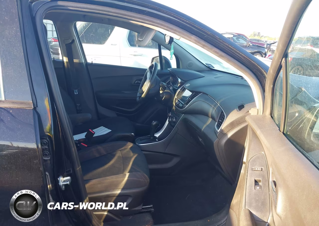 2019 Chevrolet Trax Ls VIN:3GNCJKSB0KL259184 - 5