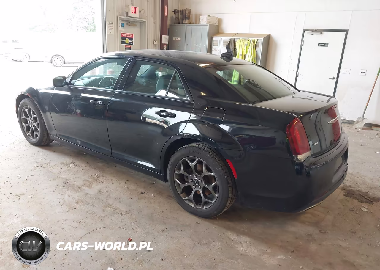 2016 Chrysler 300 300S VIN:2C3CCAGG9GH152432 - 3