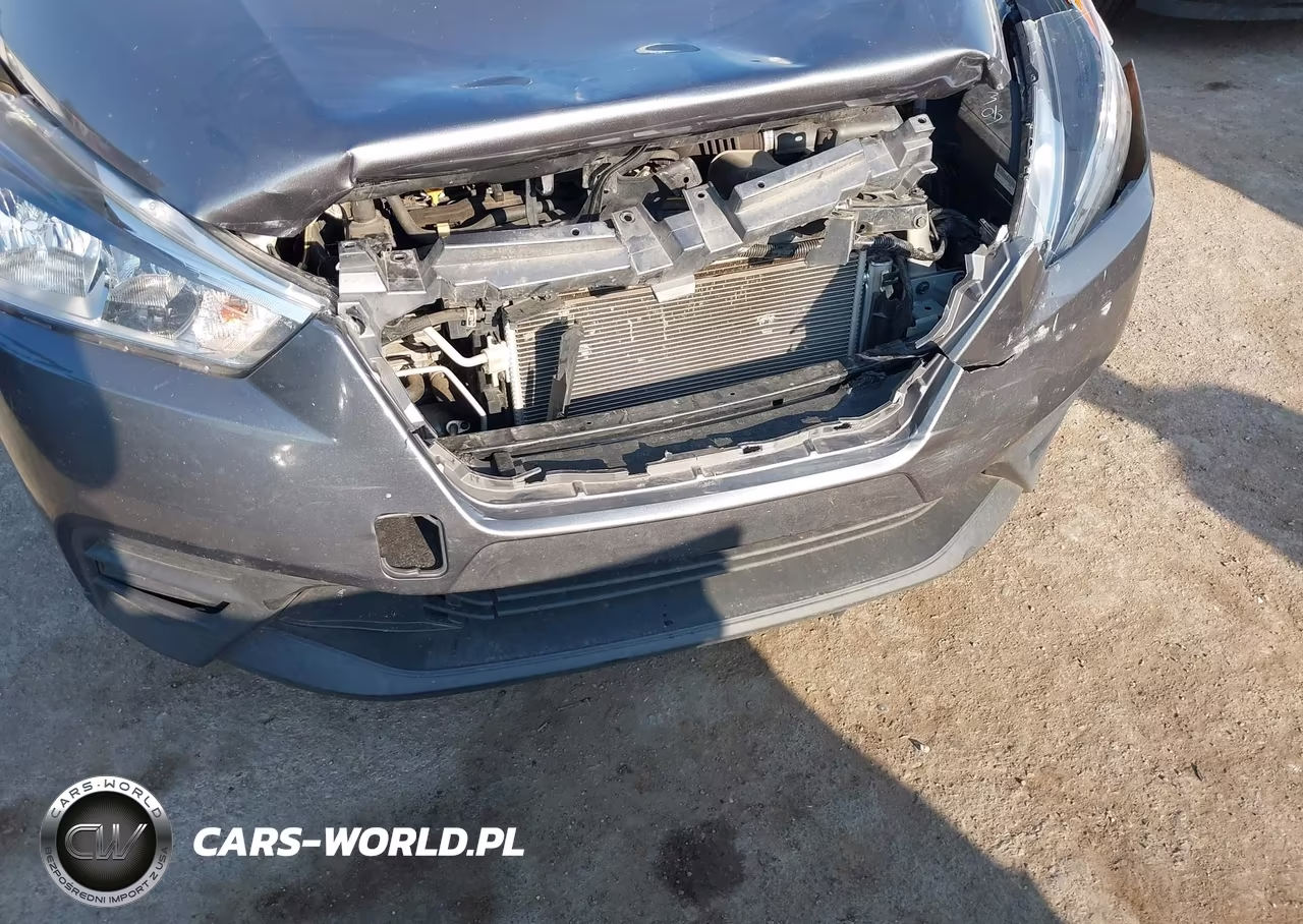 2019 Nissan Kicks Sv VIN:3N1CP5CU5KL555801 - 19