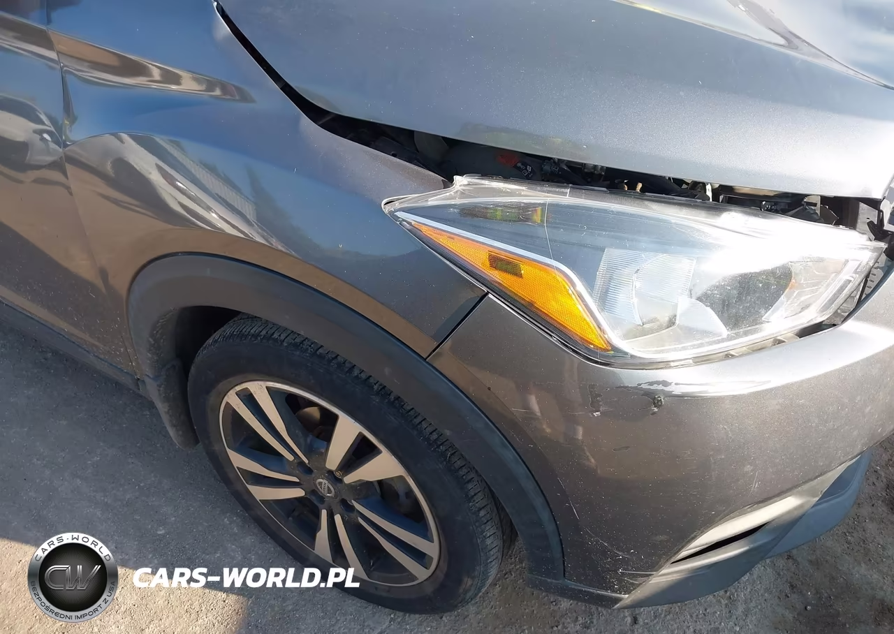 2019 Nissan Kicks Sv VIN:3N1CP5CU5KL555801 - 20