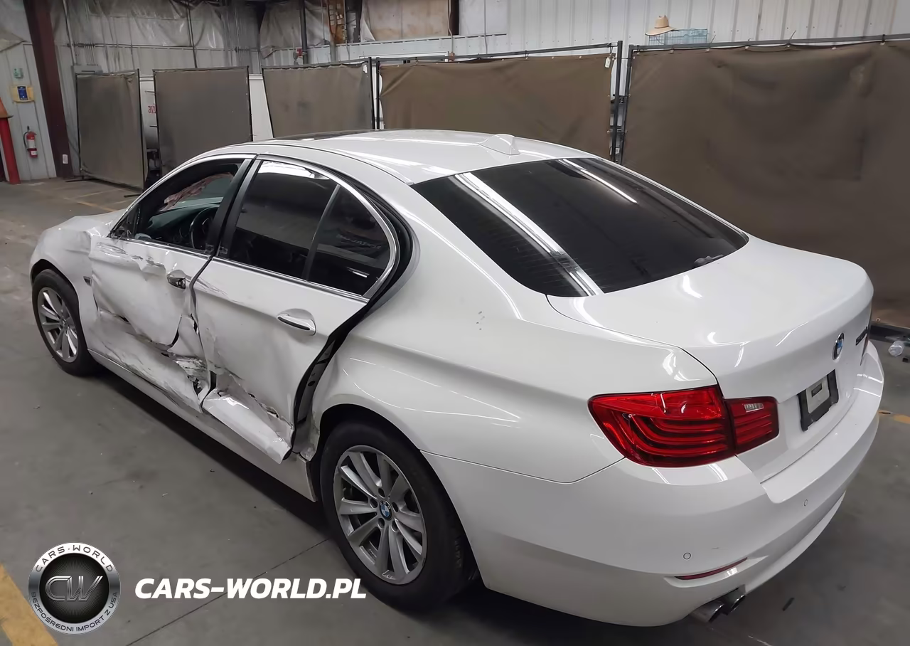 2016 BMW 528I VIN:WBA5A5C57GG352191 - 3