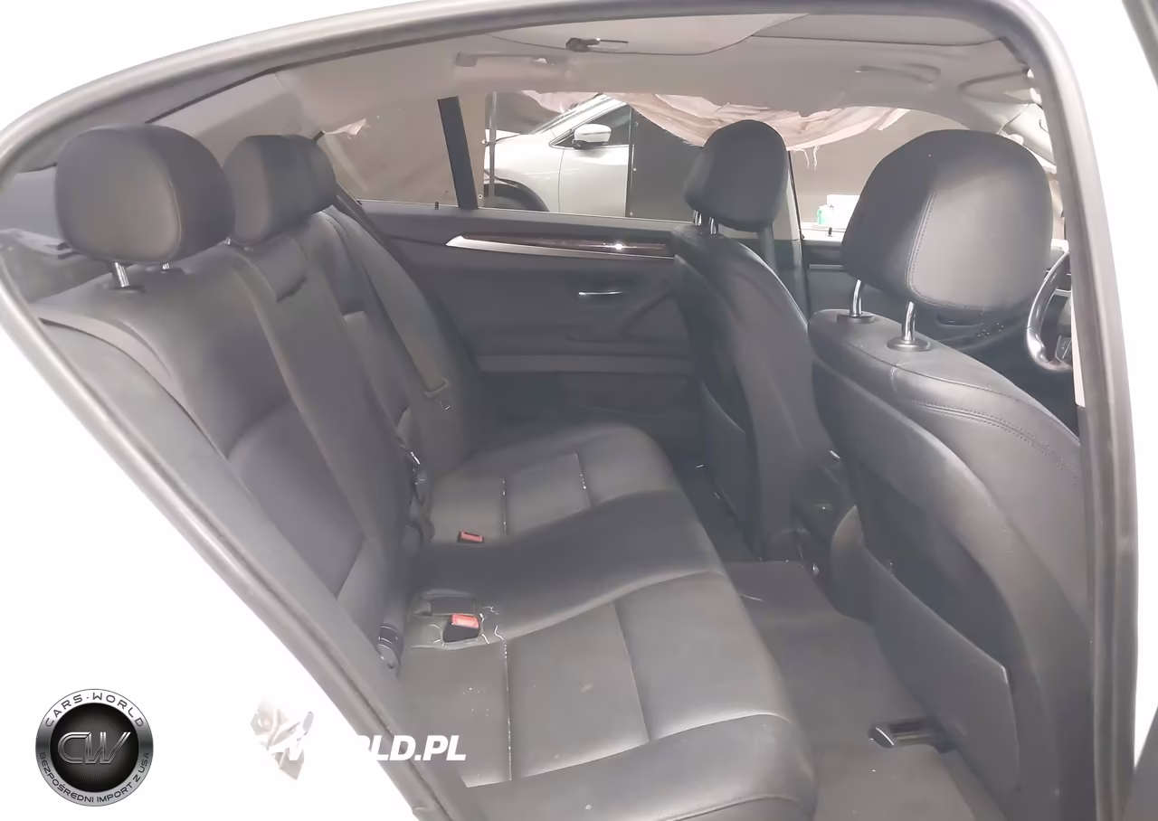 2016 BMW 528I VIN:WBA5A5C57GG352191 - 8
