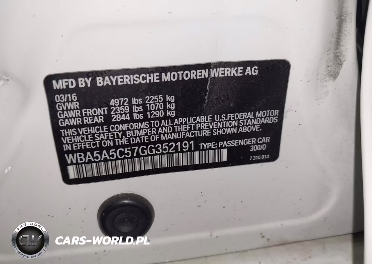 2016 BMW 528I VIN:WBA5A5C57GG352191 - 9