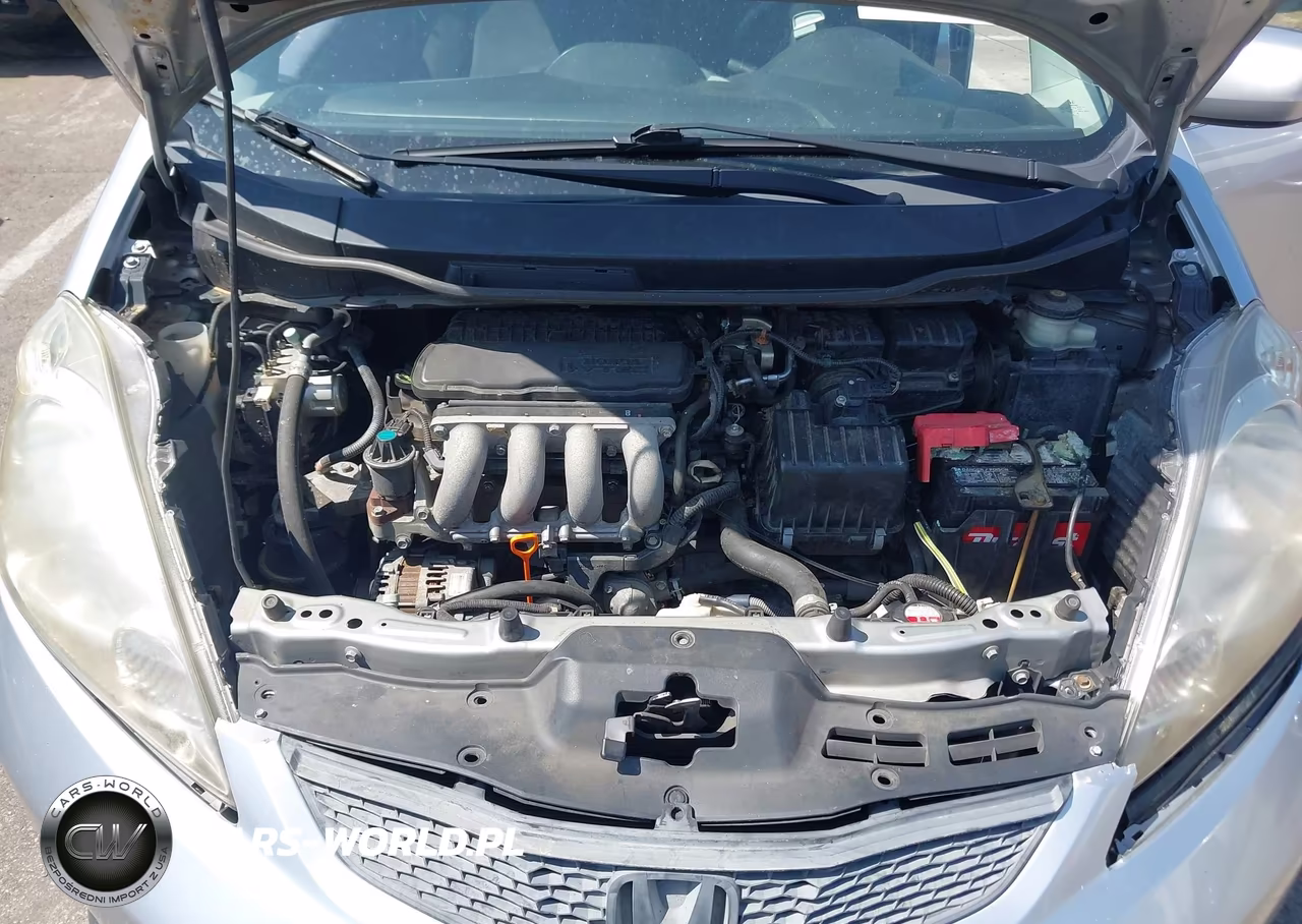 2011 Honda Fit Sport VIN:JHMGE8H51BC003004 - 10