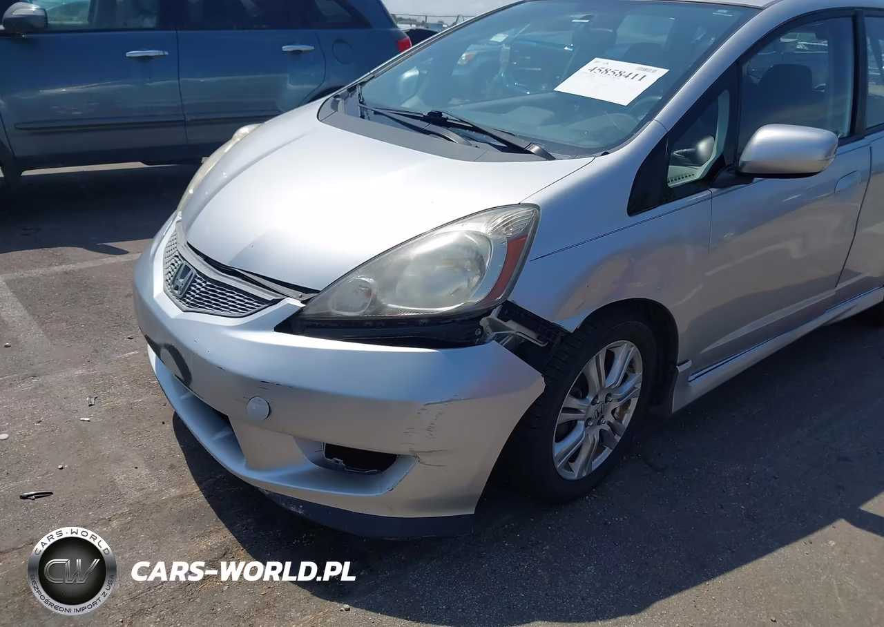 2011 Honda Fit Sport VIN:JHMGE8H51BC003004 - 6
