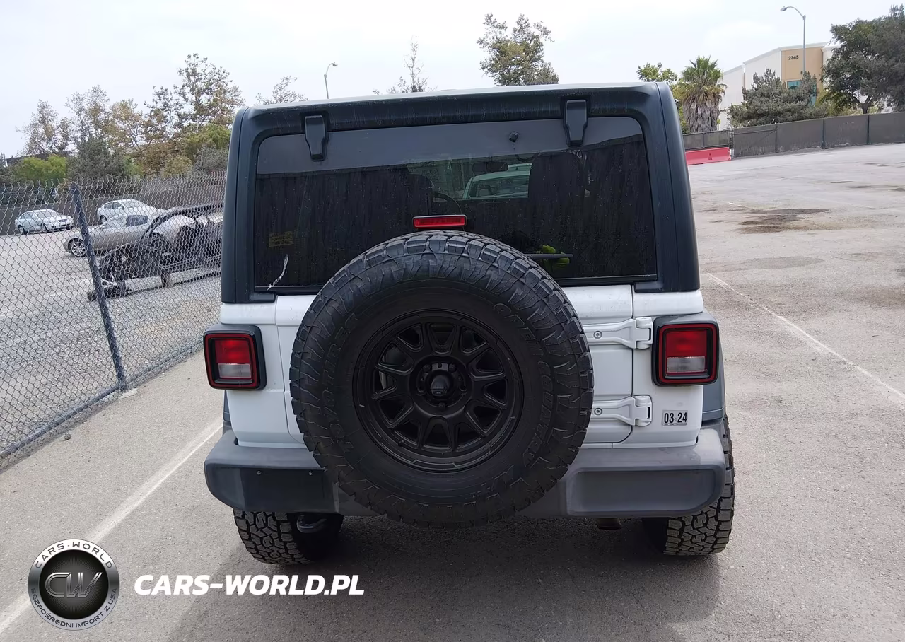 2021 Jeep Wrangler Unlimited Sport S 4X4 VIN:1C4HJXDN1MW630403 - 17