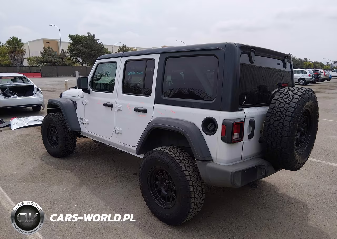 2021 Jeep Wrangler Unlimited Sport S 4X4 VIN:1C4HJXDN1MW630403 - 3