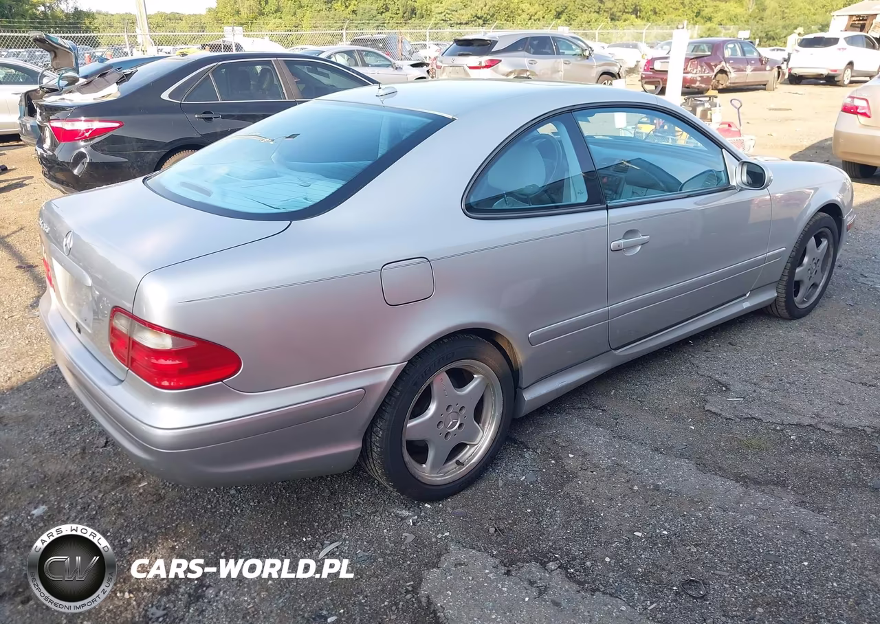2000 Mercedes-Benz Clk 430 VIN:WDBLJ70GXYF131721 - 4