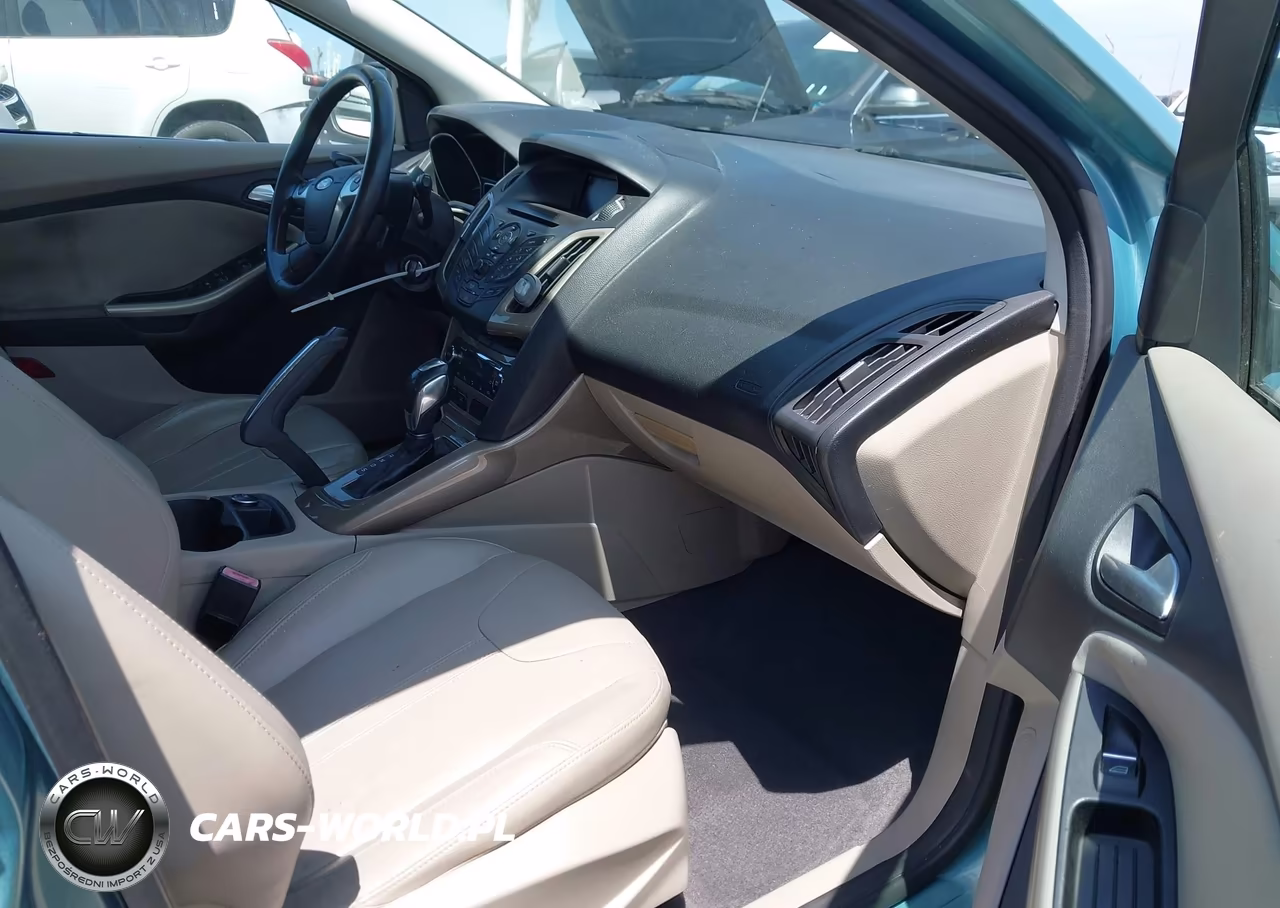 2012 Ford Focus Sel VIN:1FAHP3M26CL156211 - 5
